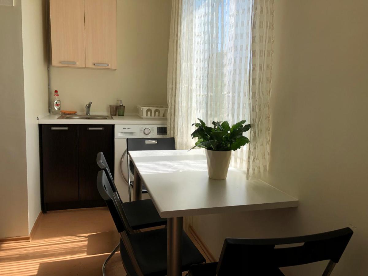 Apartment In Private House Near The Beach And River Jūrkalne 外观 照片