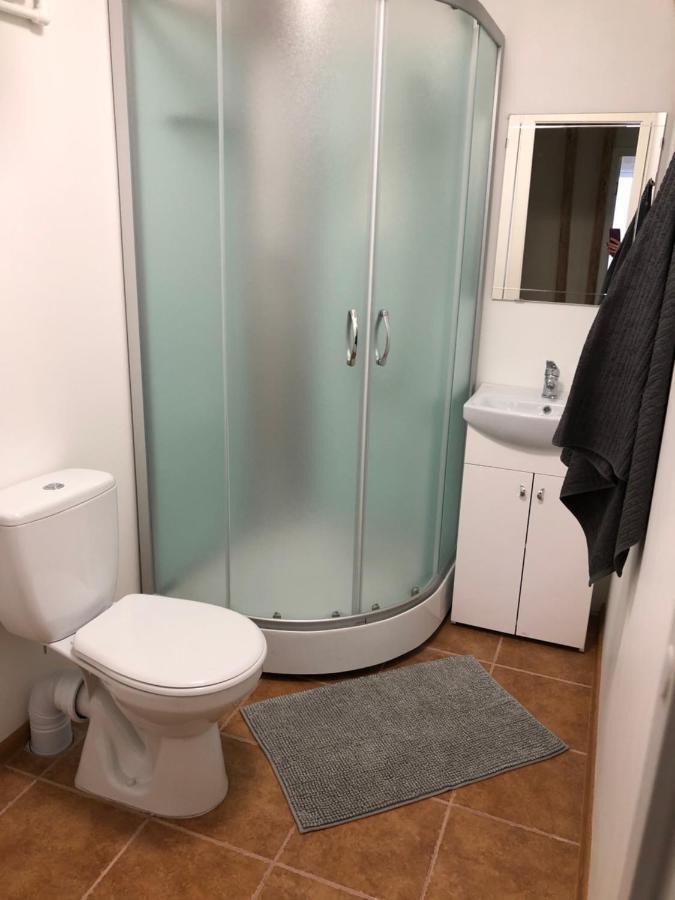 Apartment In Private House Near The Beach And River Jūrkalne 外观 照片