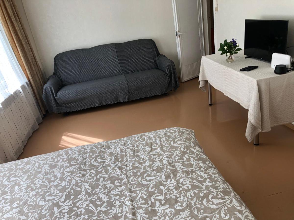 Apartment In Private House Near The Beach And River Jūrkalne 外观 照片