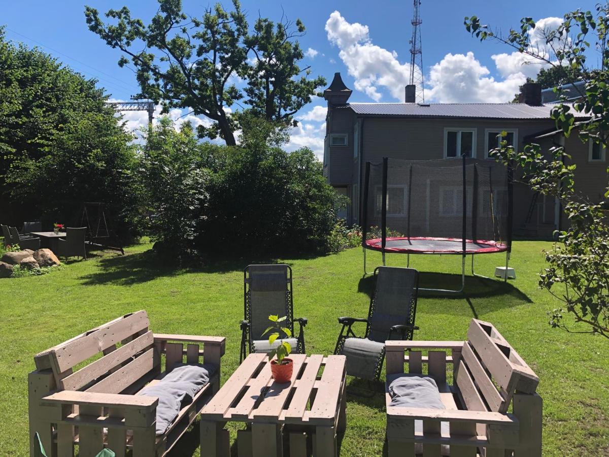 Apartment In Private House Near The Beach And River Jūrkalne 外观 照片